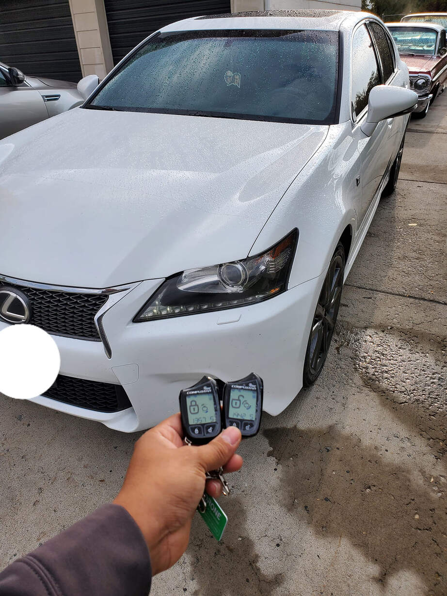 Lexus IS350 LCD 1 mile range auto start